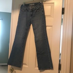 Bootcut jeans